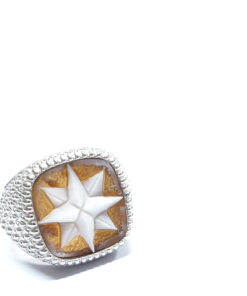 Cameo ring