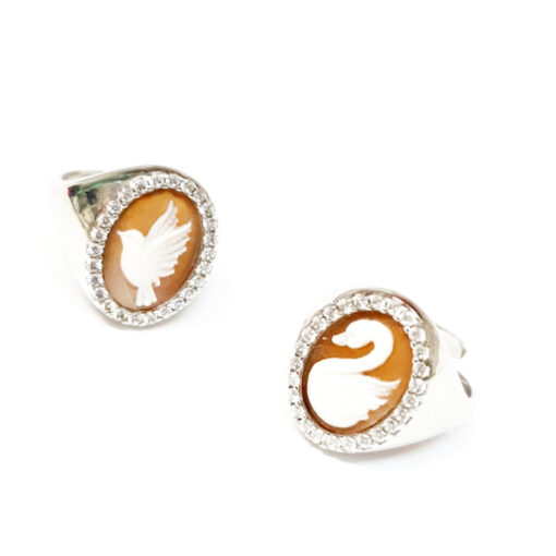 Cameo ring