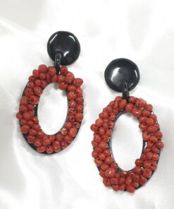 Earrings with black horn