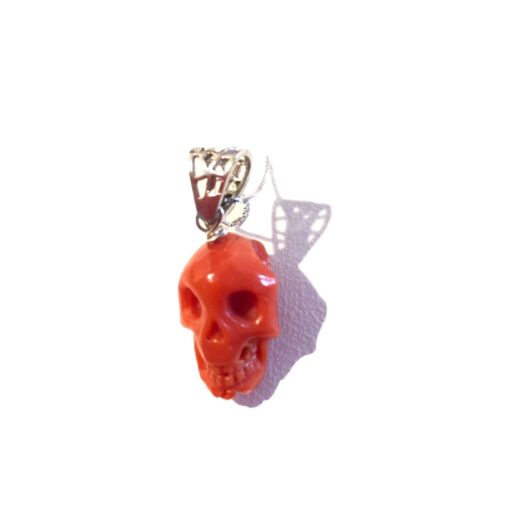 Skull pendant