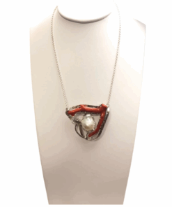 Necklace with red coral branch and baroque pearl mounted on silver 925