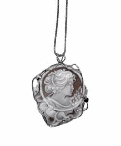 Italian cameo pendant with woman's face, italian pendant , italian jewel